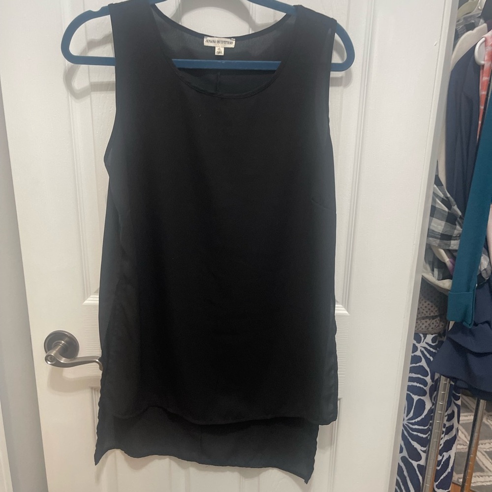 Zenana Outfitters Elegant Black Sleeveless Tank - Picture 6 of 11
